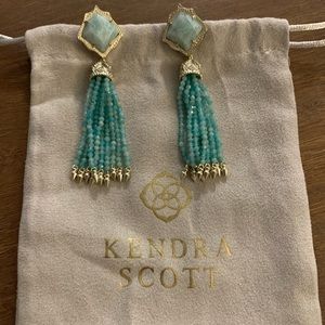 Kendra Scott “Blossom” Teal earrings